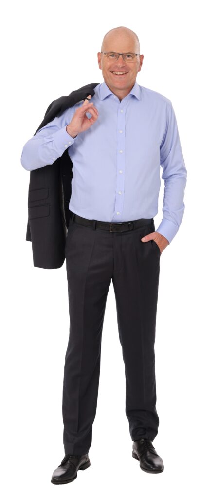 Jens Fankhänel freistehend mit Jacke